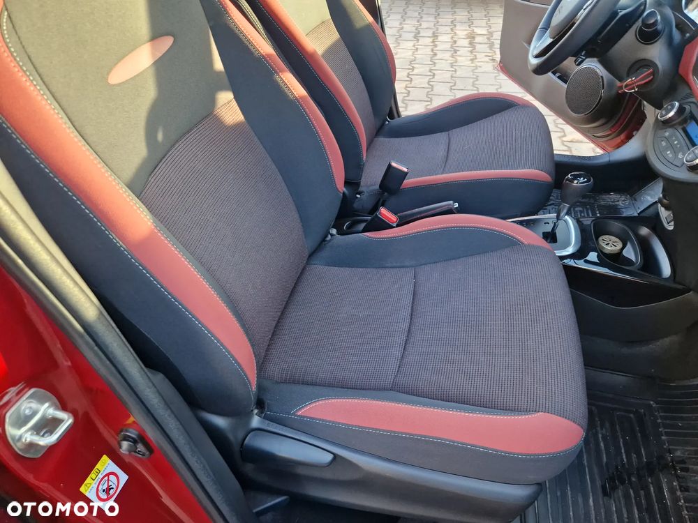 Toyota Yaris 1.5 Selection CVT - 25