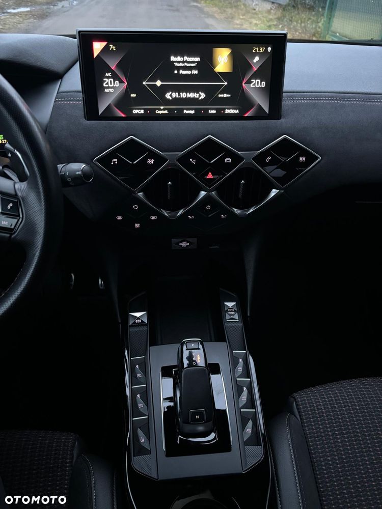 DS Automobiles DS 3 Crossback 1.2 PureTech Performance Line + - 12