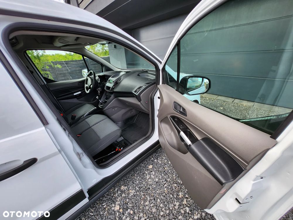 Ford Transit connect - 26