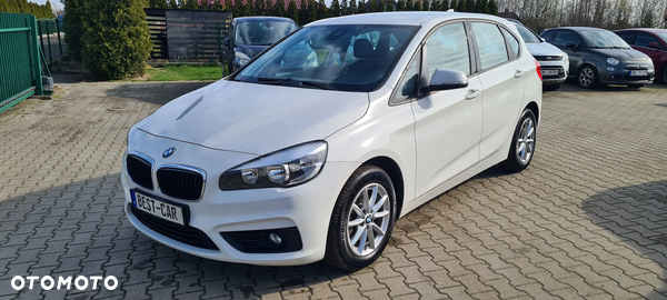 BMW Seria 2 218d Advantage