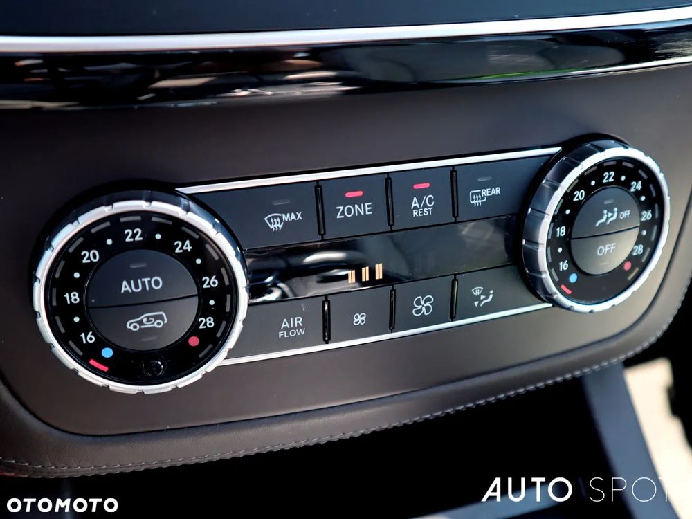 Mercedes-Benz GLS 350 d 4Matic 9G-TRONIC AMG Line - 32