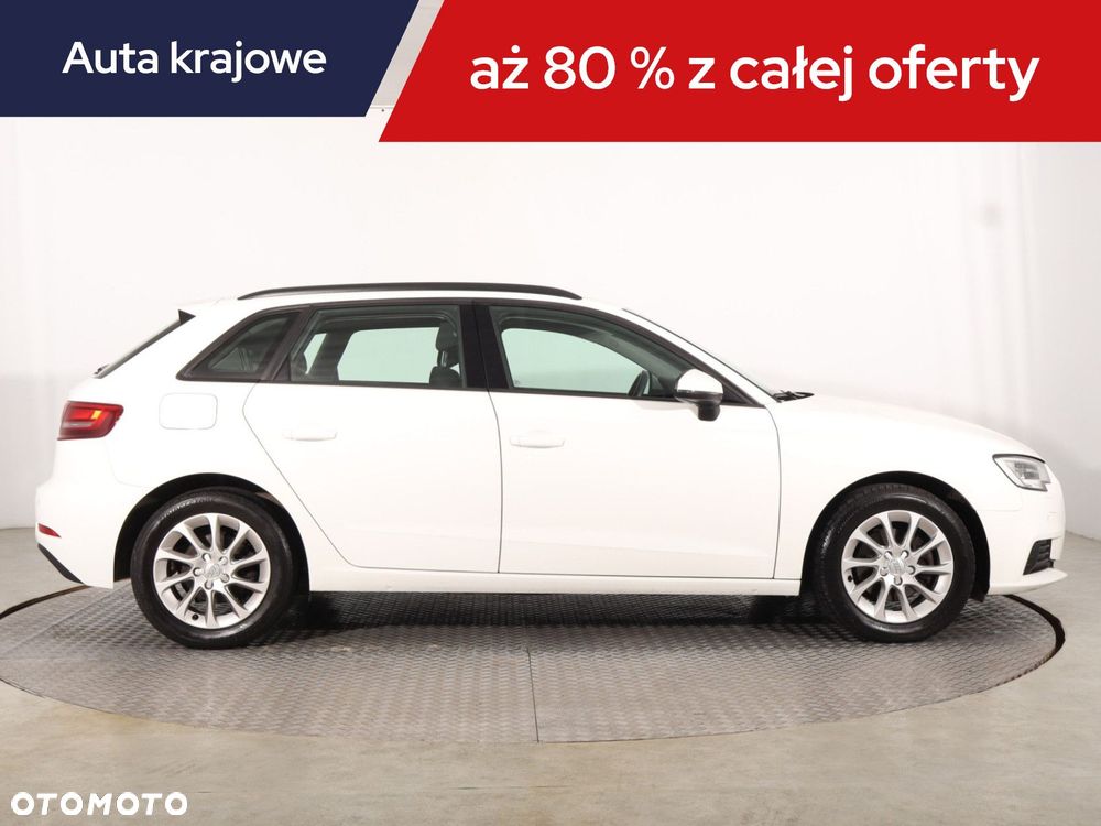 Audi A3 Sportback - 7