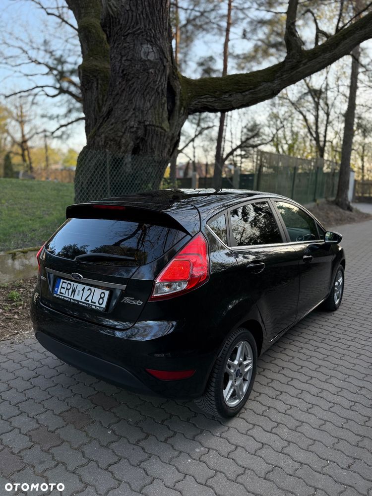 Ford Fiesta 1.0 EcoBoost Titanium - 4