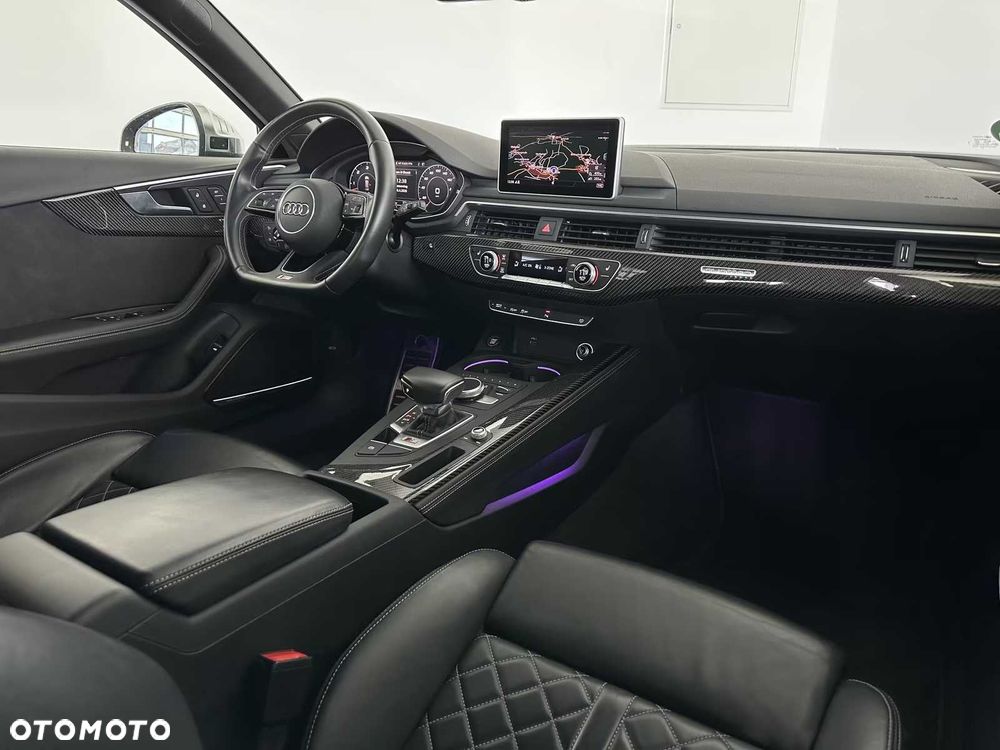 Audi S4 Avant - 8