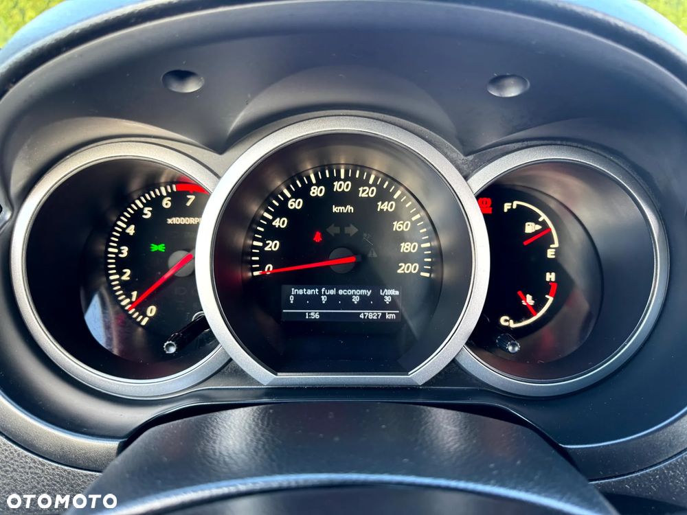 Suzuki Grand Vitara 1.6 Comfort - 12