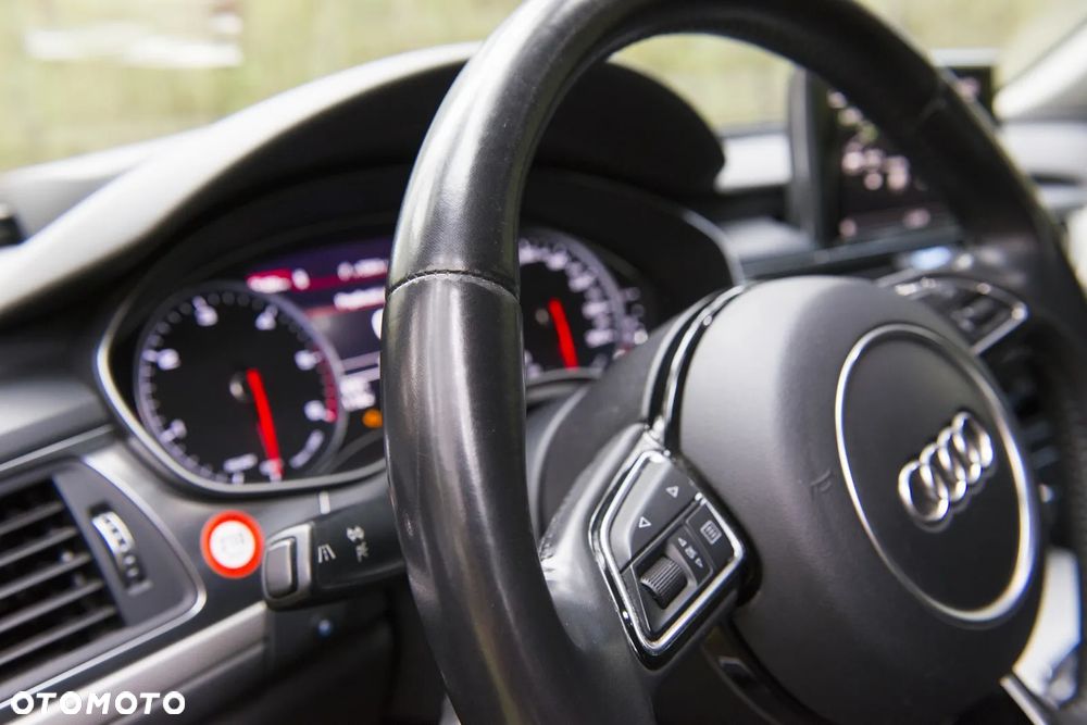 Audi A6 Avant 2.0 TDI Quattro S tronic - 14