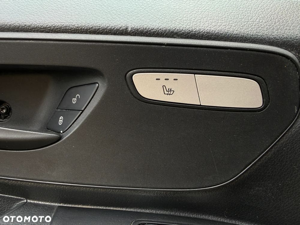 Mercedes-Benz eVITO Long - 16