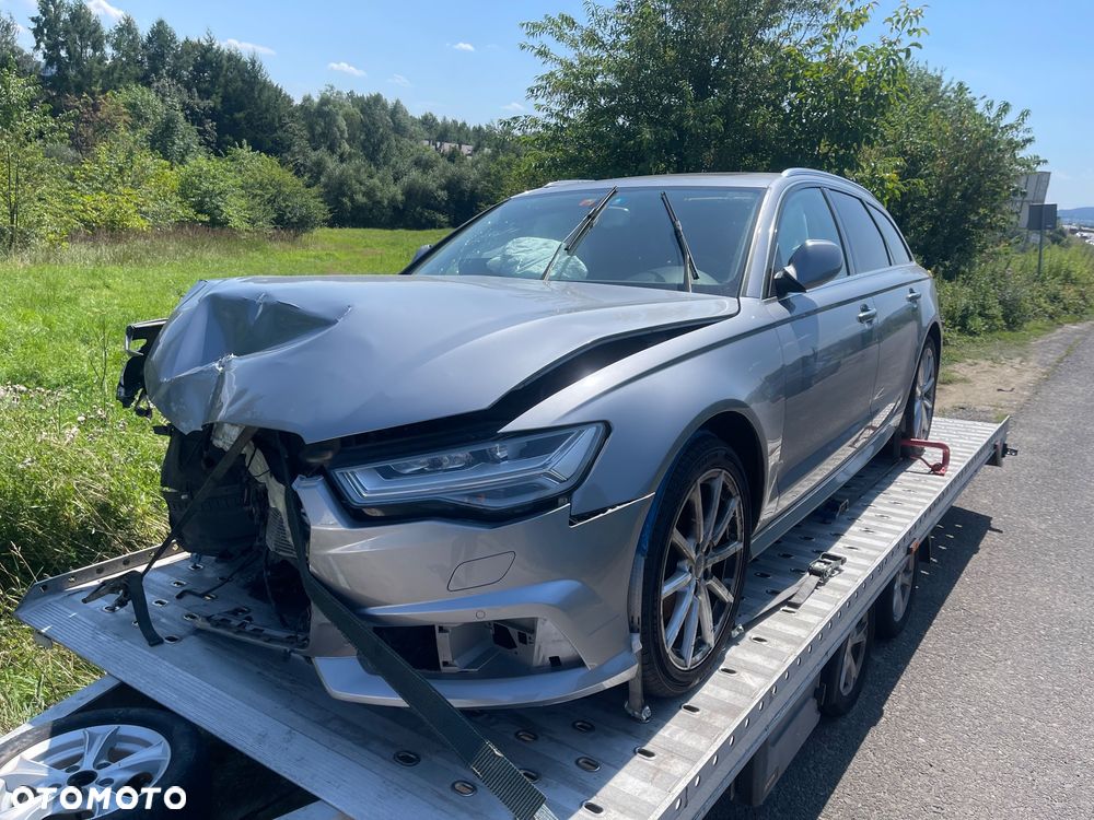 Audi A6 Avant 2.0 TDI Ultra DPF S tronic - 28