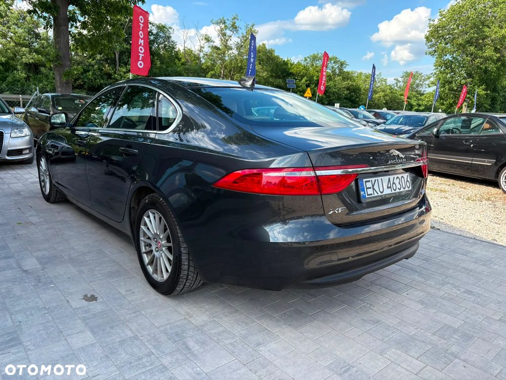 Jaguar XF E-Performance Prestige - 7