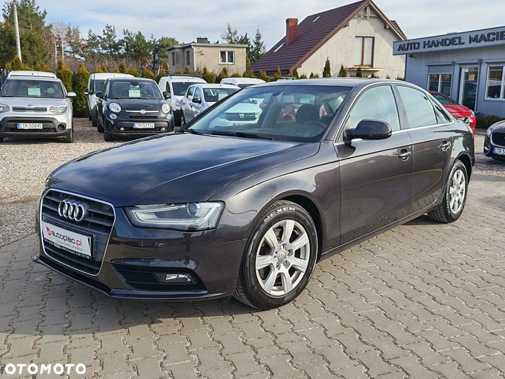 Audi A4 Limousine - 2