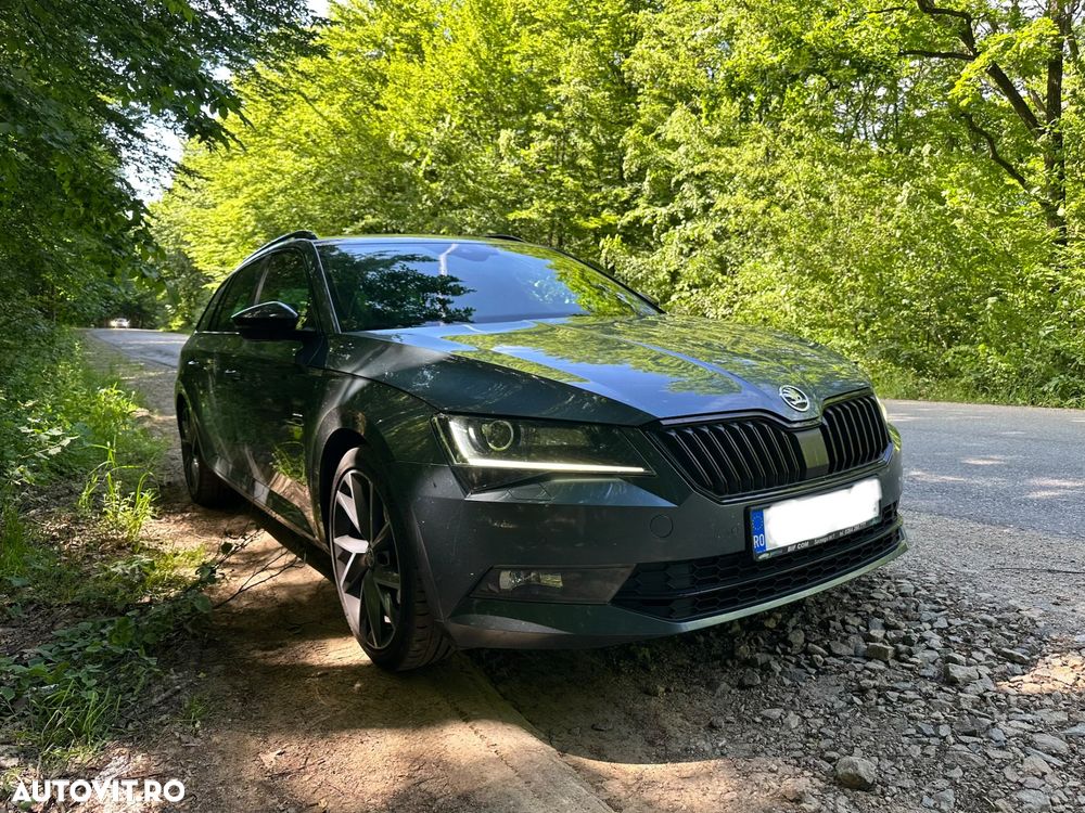 Skoda Superb 2.0 TDI 4x4 DSG Premium Edition - 9