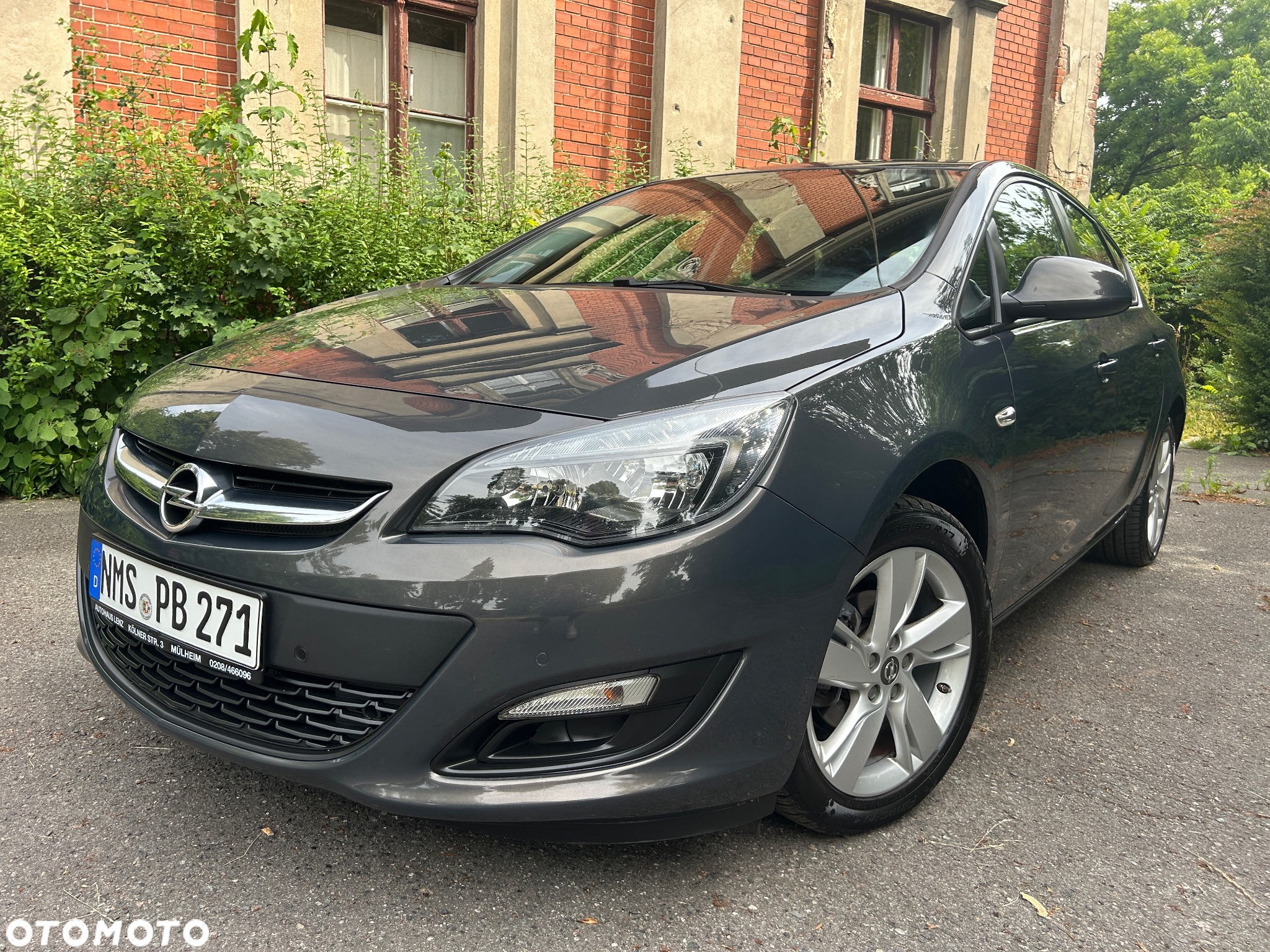 Opel Astra 1.6 Exklusiv - 38