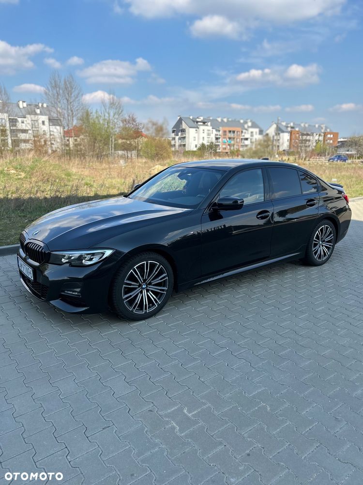 BMW Seria 3 320d xDrive M Sport Shadow - 12
