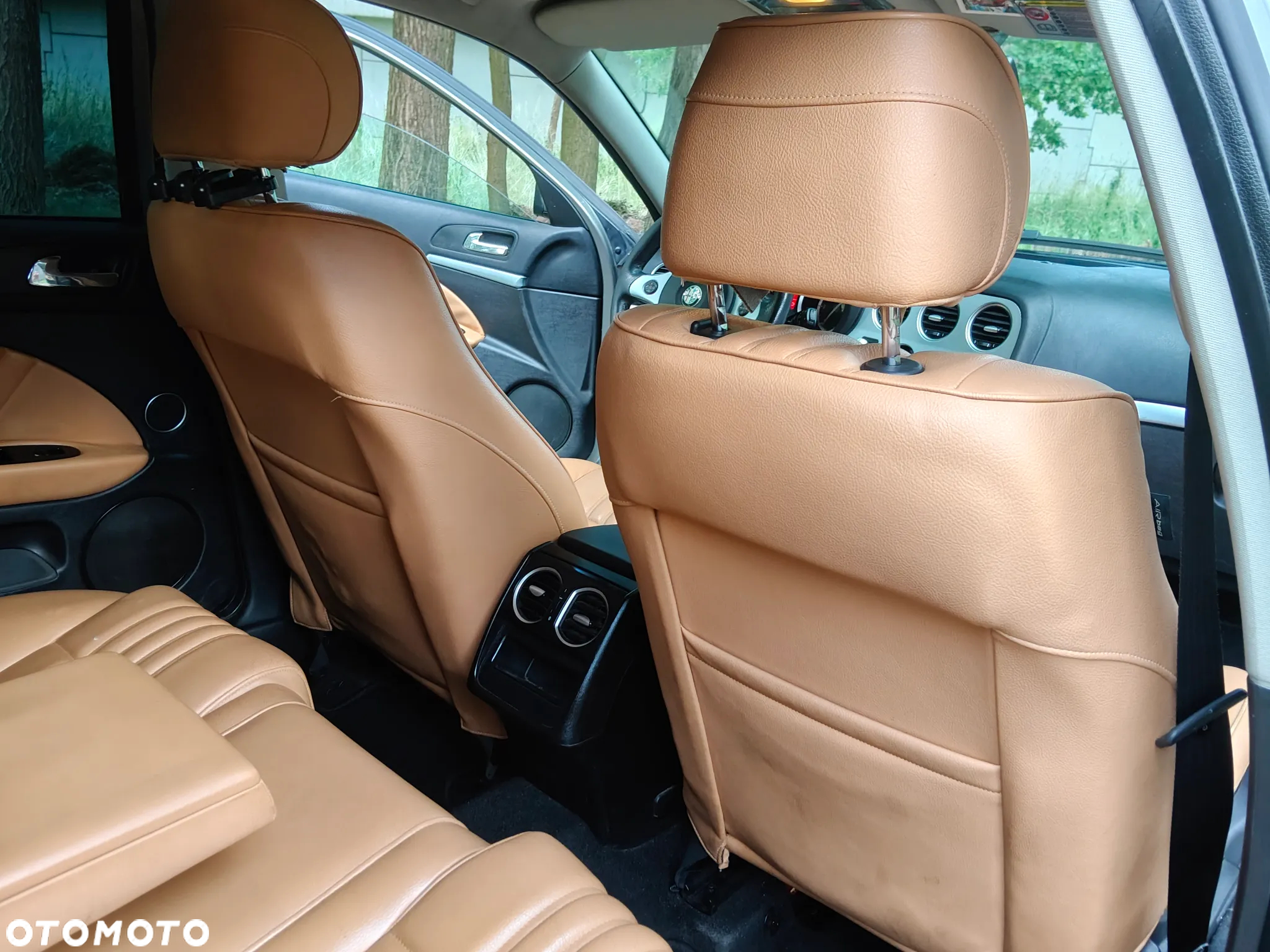 Alfa Romeo 159 2.4 JTDM 20V DPF Q-Tronic Distinctive - 26