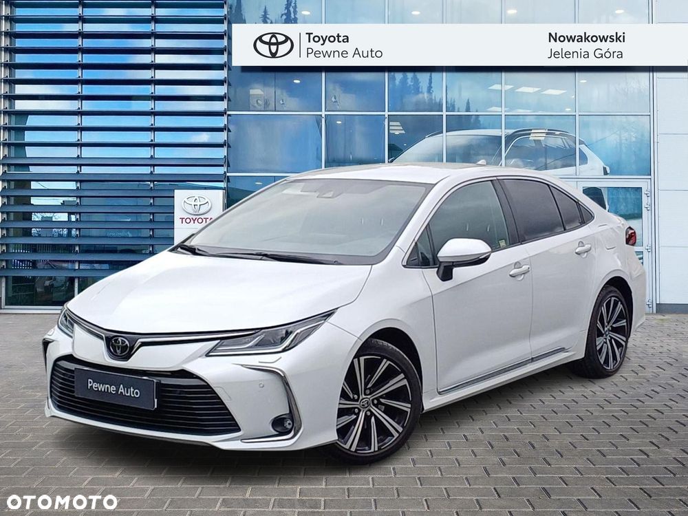 Toyota Corolla - 1