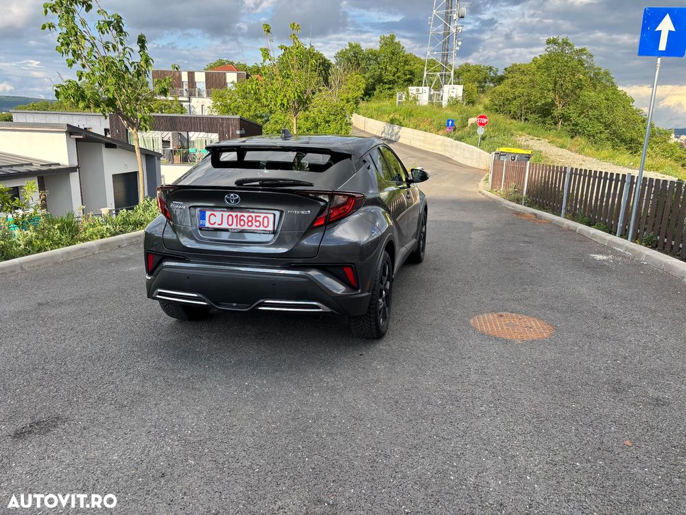 Toyota C-HR 2.0 Lounge - 17