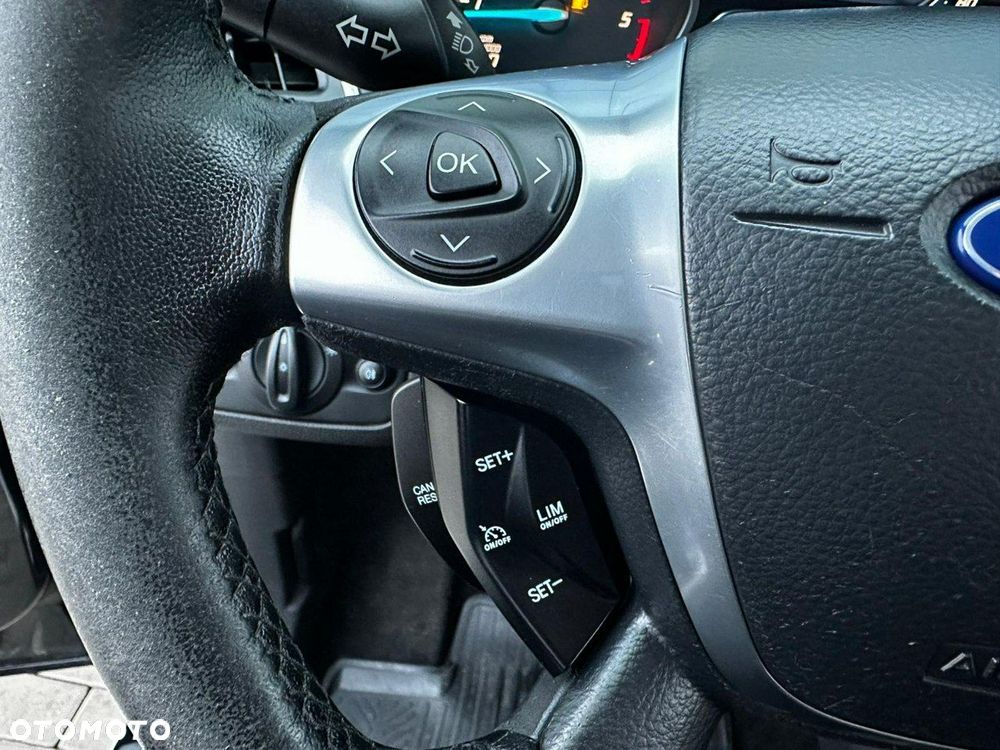 Ford Kuga 2.0 TDCi 4WD Titanium - 20