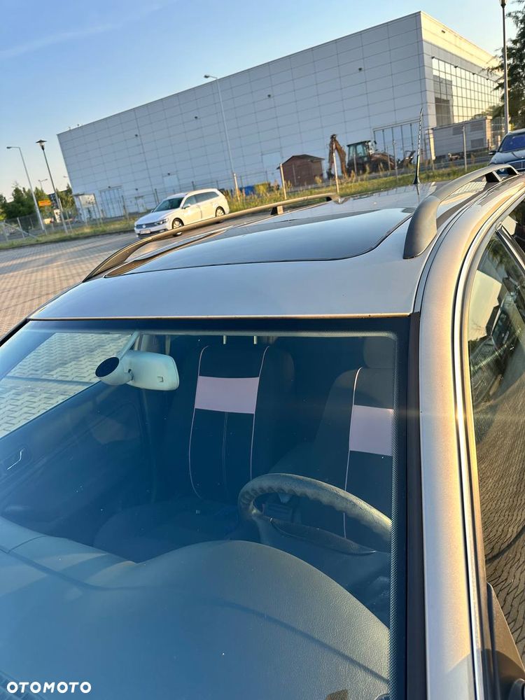 Volkswagen Passat 1.9 TDI Basis - 4