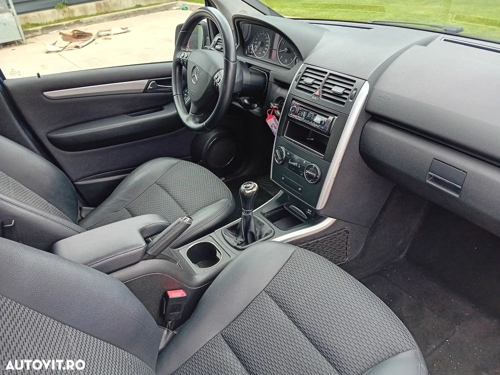 Mercedes-Benz A 170 - 6