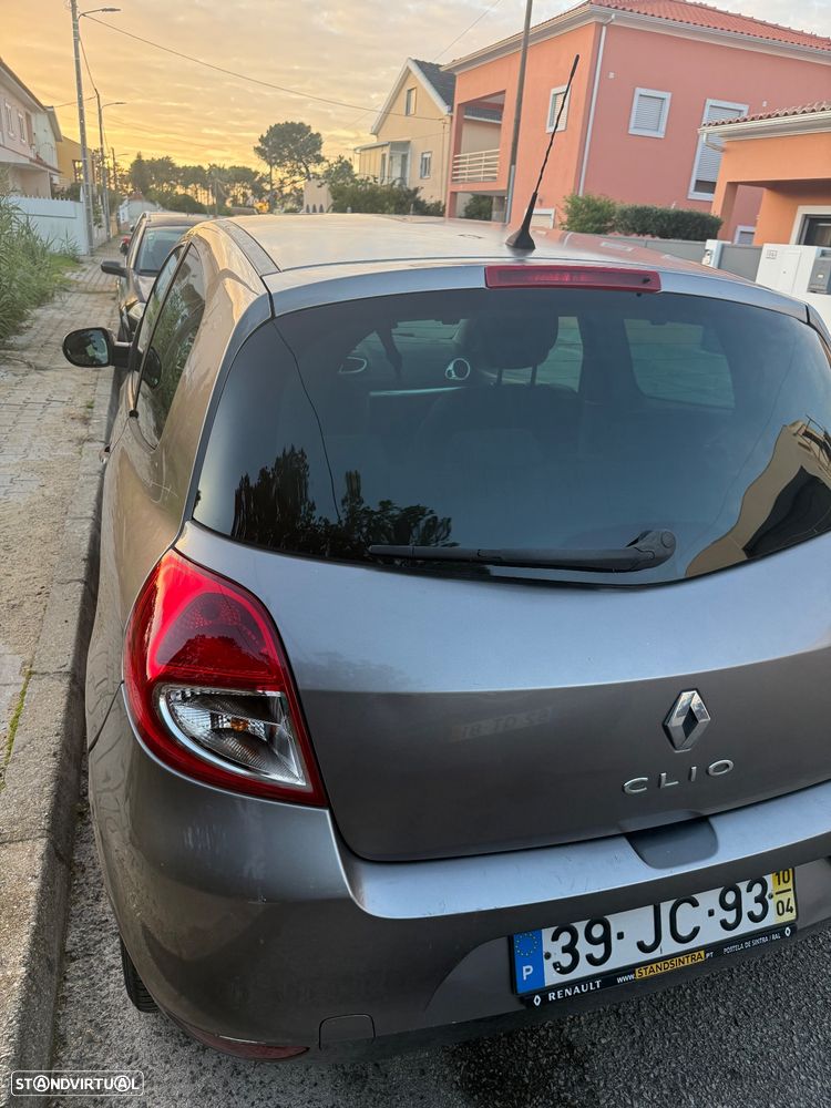 Renault Clio 1.2 16V GT - 9