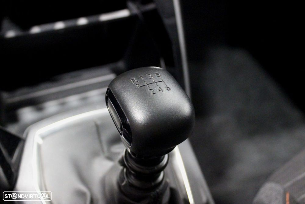 Peugeot 208 1.5 BlueHDi Active Pack - 28