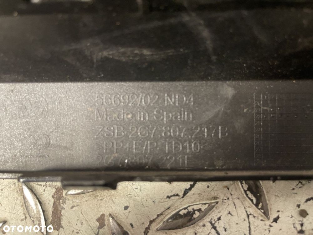 ŁADNY ZDERZAK PRZEDNI VW TAIGO R-LINE 20-26 2G7 PRZÓD 4PDC 2G7807217B LC9X - 9