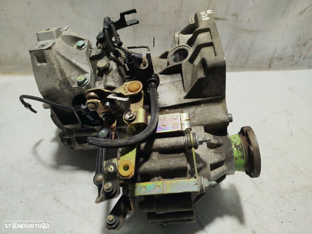 Caixa de velocidades manual SKODA Octavia I Hatchback (1U2) - 3