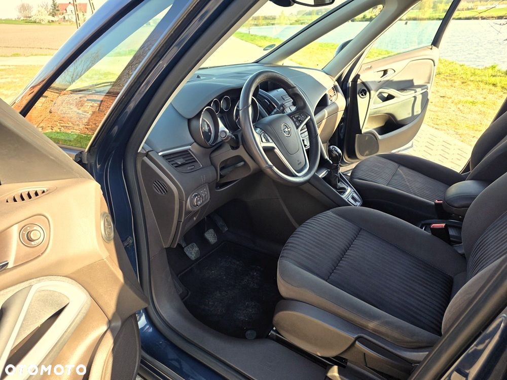 Opel Zafira 1.4 T Cosmo EcoFLEX S&S - 30