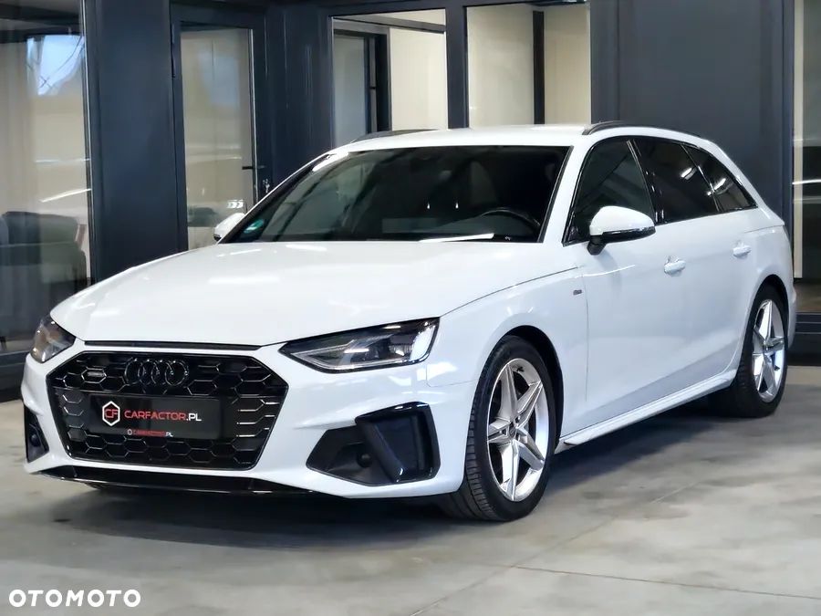Audi A4 Avant 40 TDI quattro S tronic S line - 2