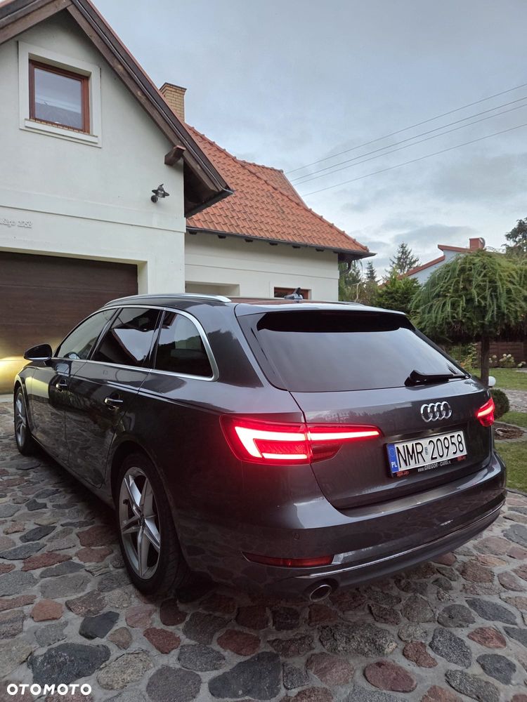 Audi A4 Avant 2017 photo 4