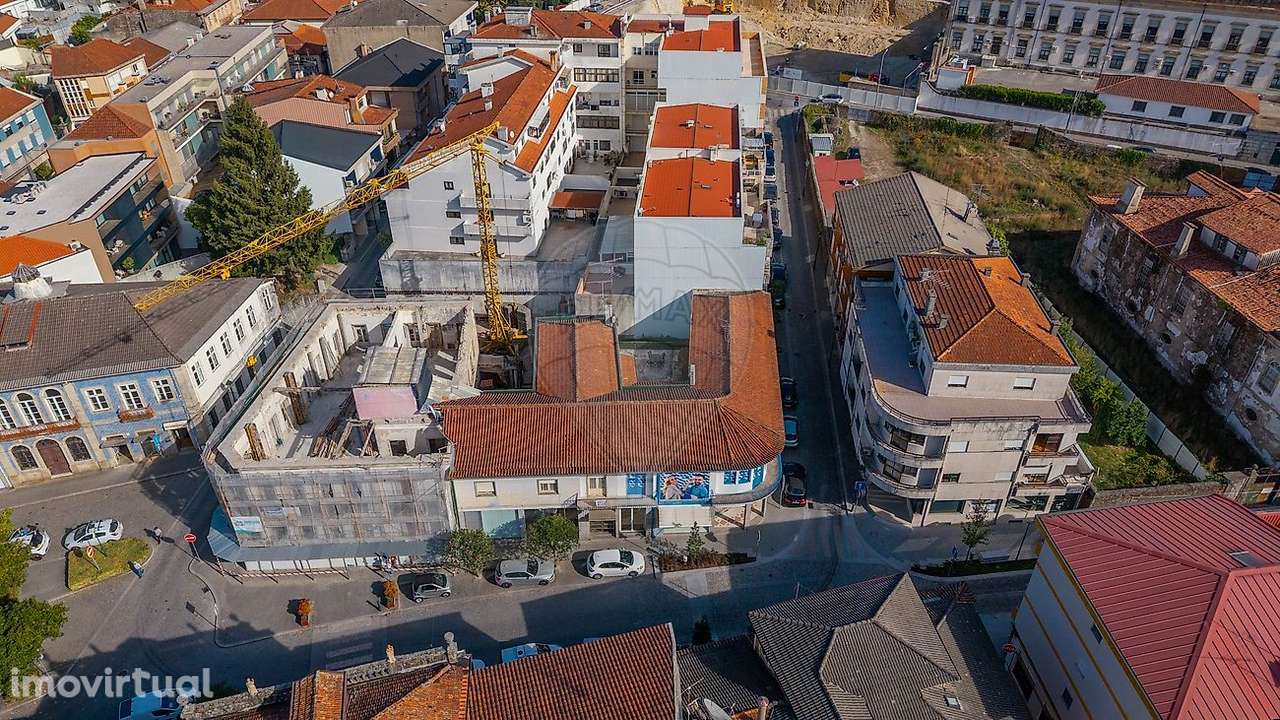 Moradia T4 para venda - Grande imagem: 2/36