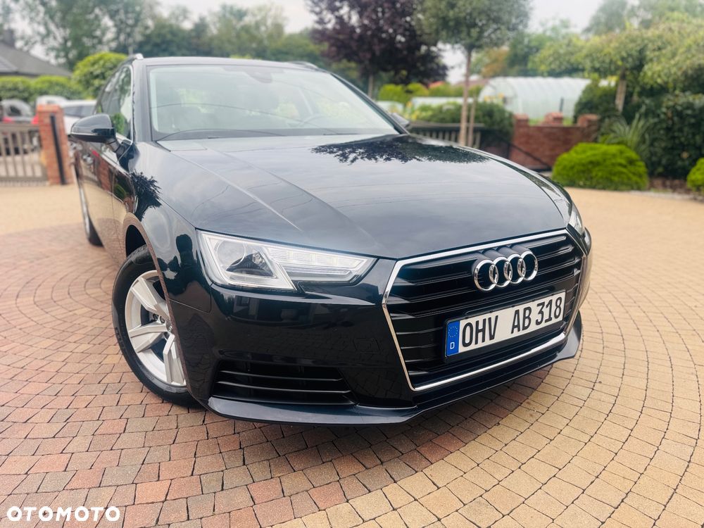 Audi A4 Avant 35 TDI S tronic design - 2