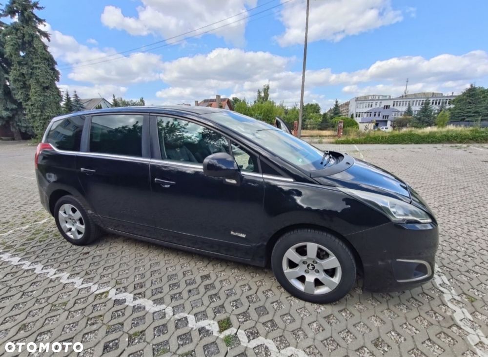 Peugeot 5008 - 2