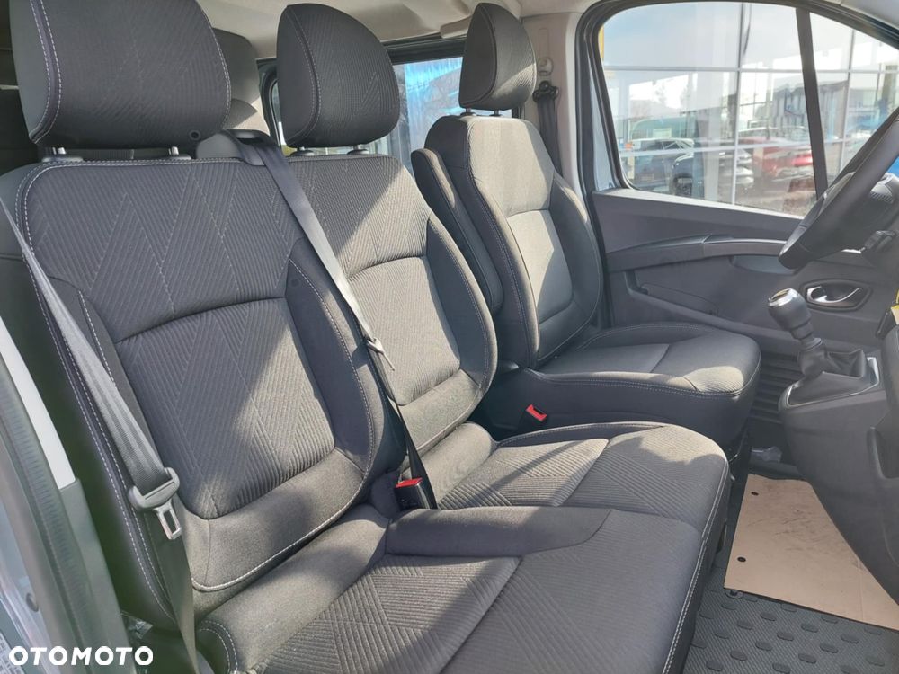 Renault Trafic - 10