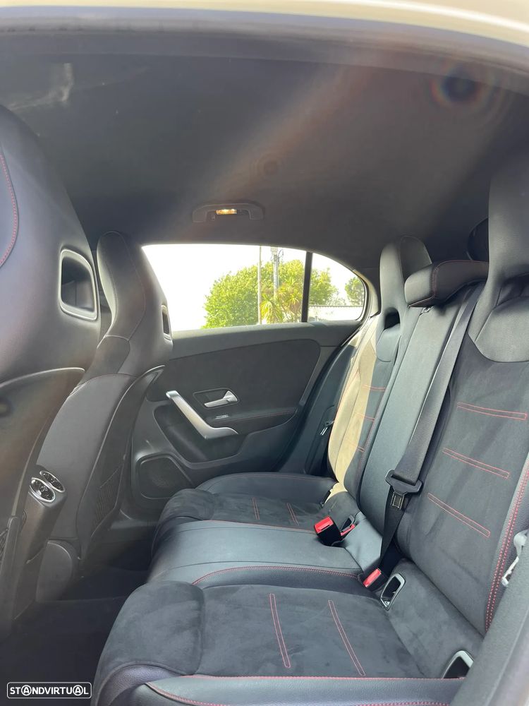 Mercedes-Benz A 200 AMG Line Aut. - 12
