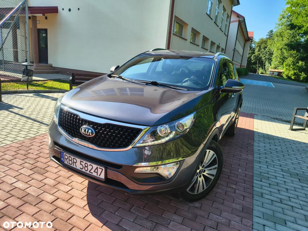 Kia Sportage 1.7 CRDI 2WD ISG Dream-Team Edition - 8