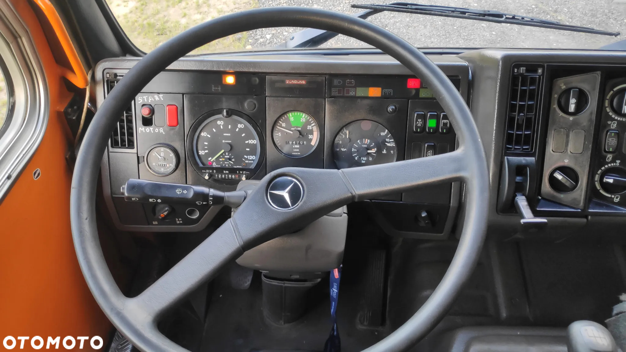 Mercedes-Benz 1417 - 9