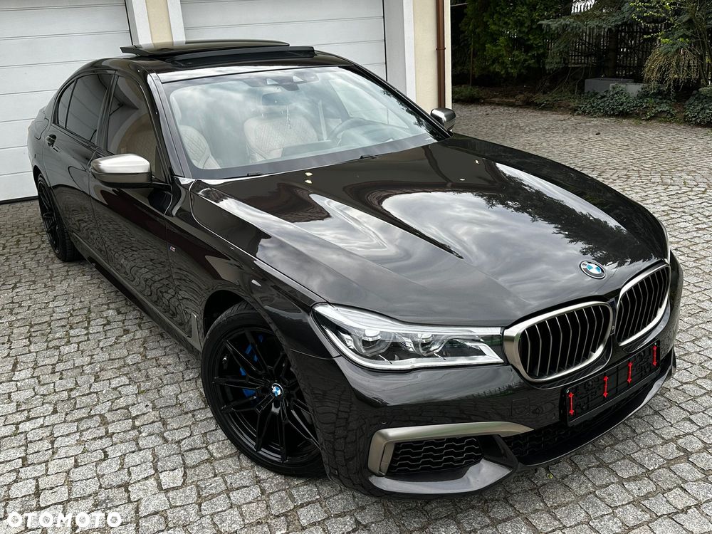 BMW Seria 7 750Li xDrive - 14