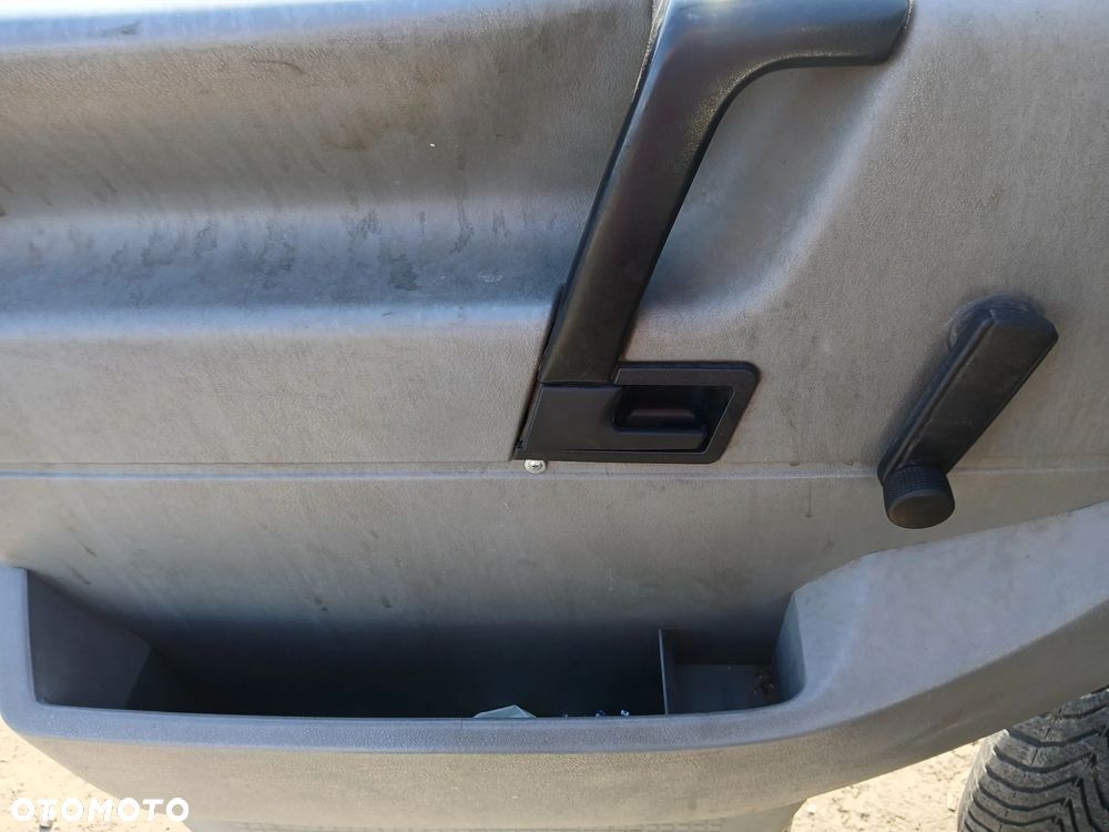 volkswagen transporter T4 902  maska pokrywa silnika klapa bagażnika zderzak lampa reflektor pas - 8
