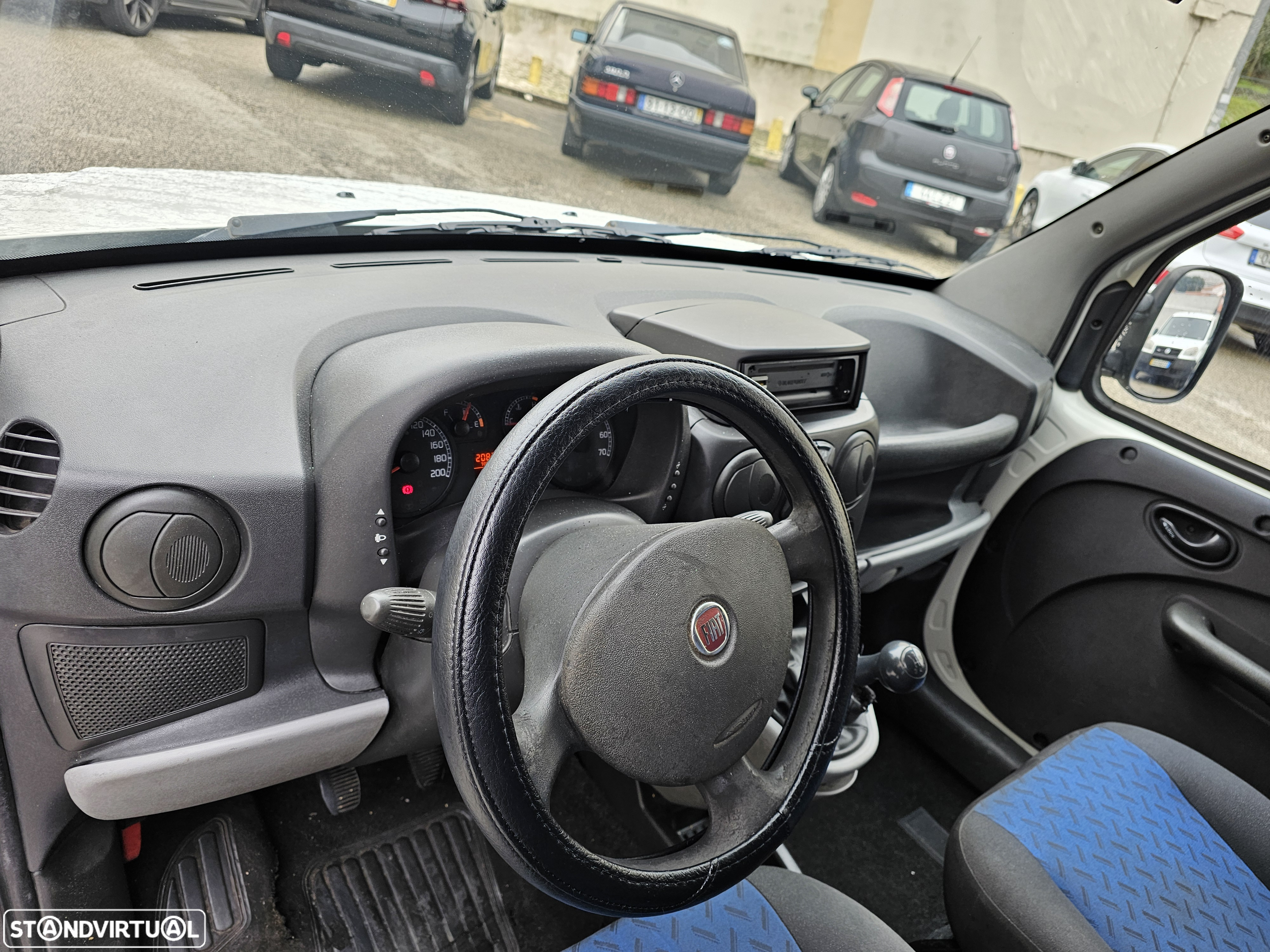 Fiat doblo 1.9 com frio Longa - 18