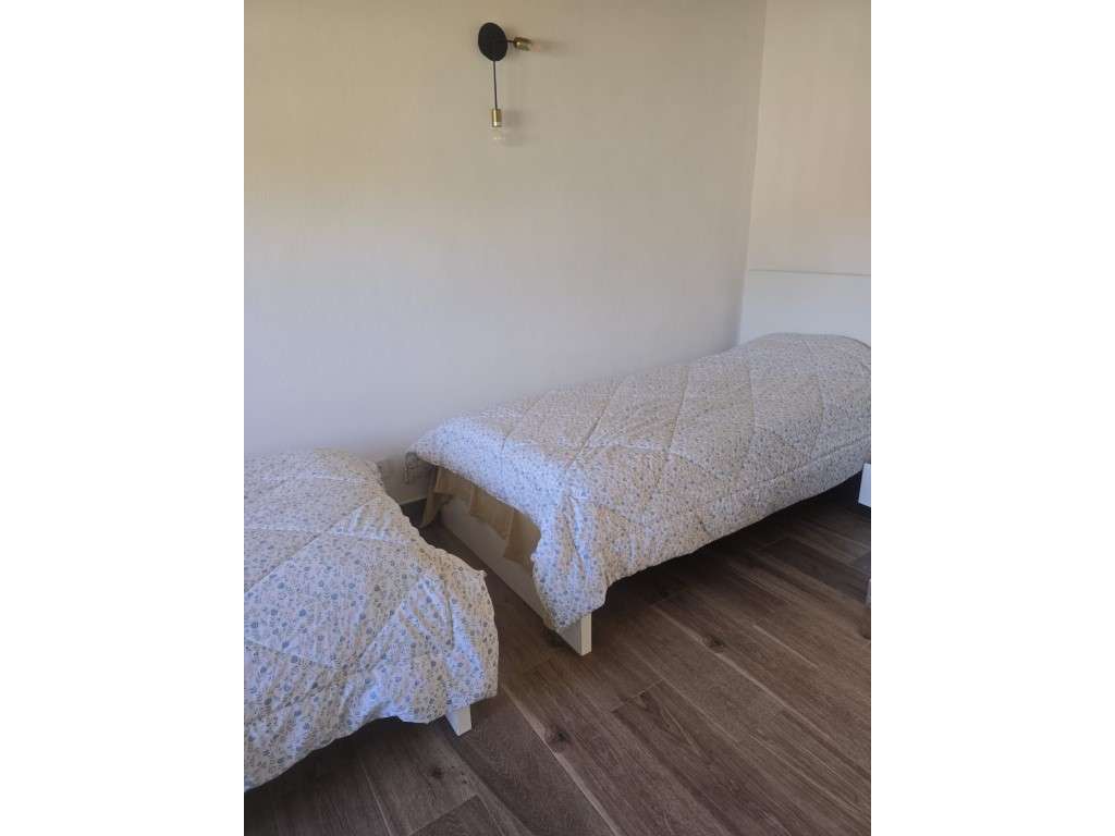 Moradia T2 com quintal - Grande imagem: 5/7