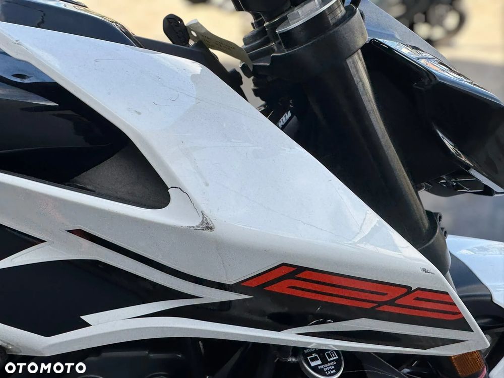KTM Duke 125 - 9