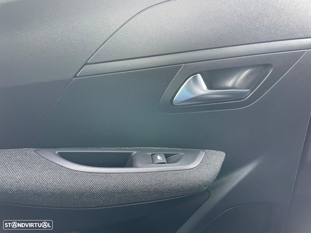 Peugeot 208 1.2 PureTech Allure Pack EAT8 - 11