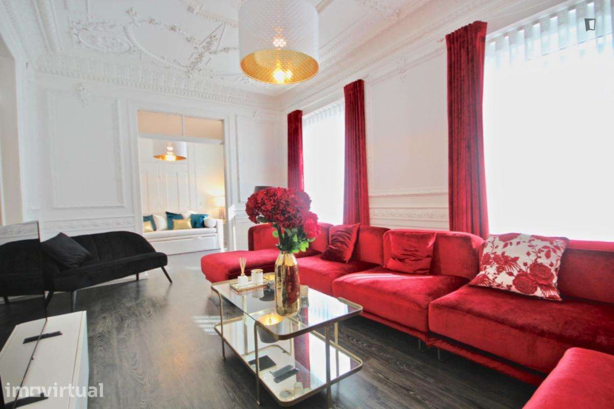 Apartamento com 3 quartos - localizado em Campolide Lisbon - Grande imagem: 3/48