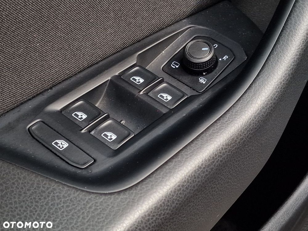 Volkswagen Passat Variant - 21