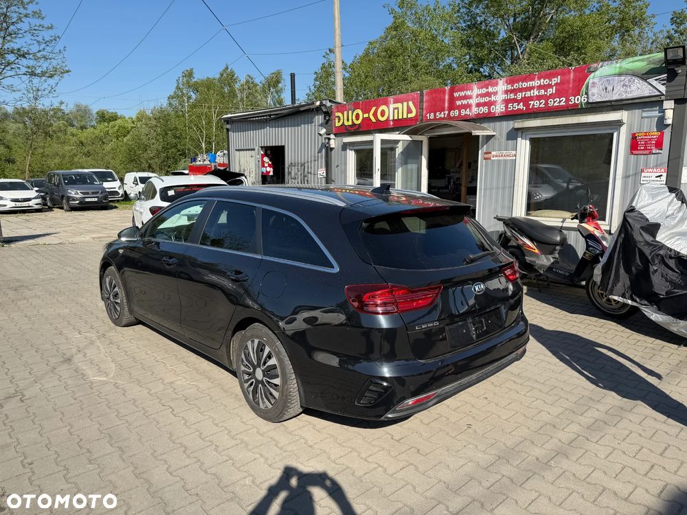 Kia Ceed 1.4 L - 3
