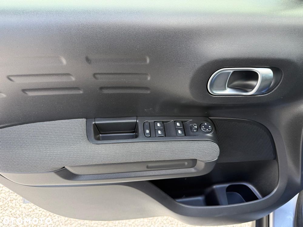 Citroën C3 Aircross 1.2 PureTech Shine S&S - 18