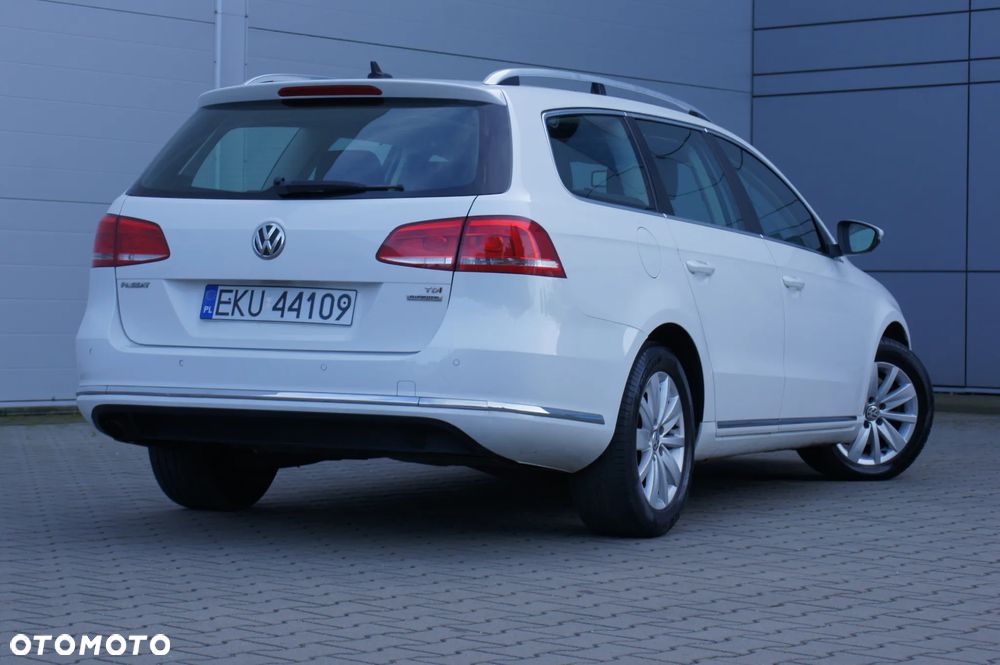 Volkswagen Passat 1.6 TDI Business Line - 6