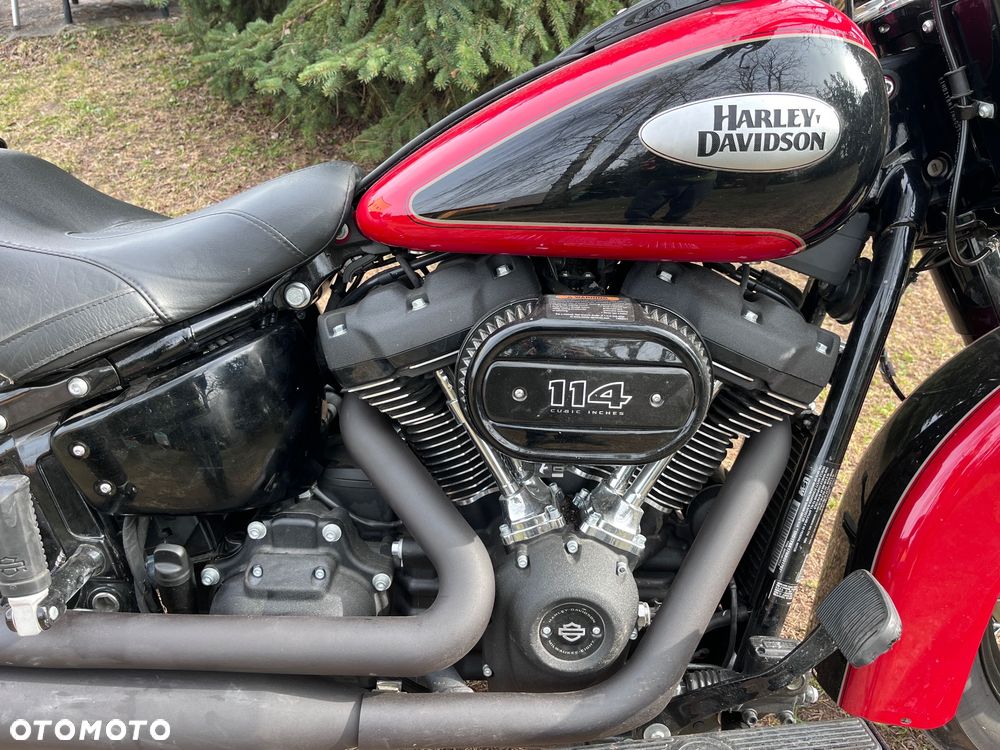 Harley-Davidson Softail Heritage Classic - 15