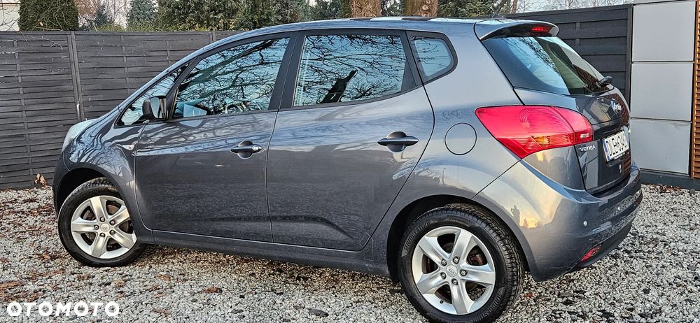 Kia Venga 1.4 CVVT Vision - 4